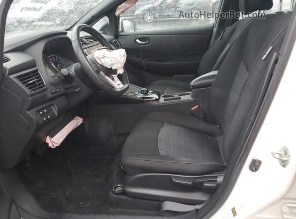1N4BZ1CVXMC555687 2021 NISSAN LEAF White Widok wnętrza z przodu