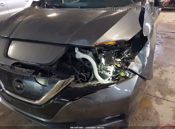 1N4BZ1DP3LC308476 2020 NISSAN LEAF Gray Widok z przodu