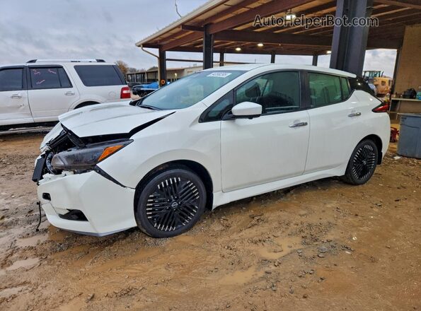1N4CZ1CV4PC555502 2023 NISSAN LEAF White Przód lewy