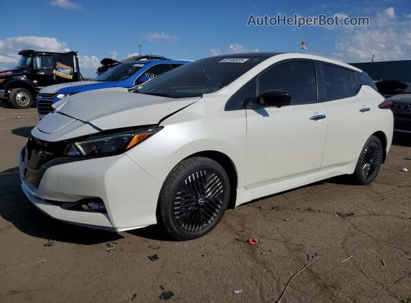1N4CZ1CV5PC558053 2023 NISSAN LEAF White Przód lewy