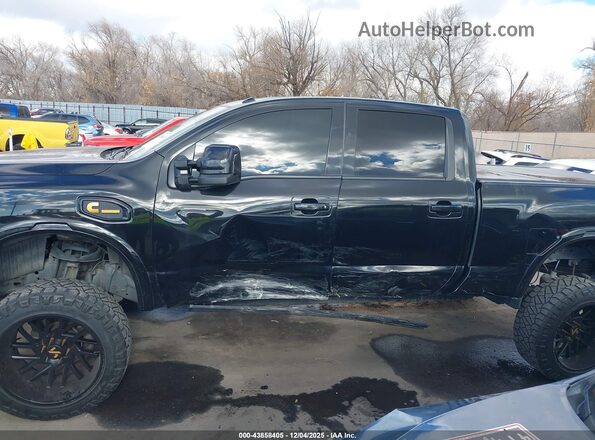 1N6BA1F46HN506997 2017 NISSAN TITAN XD Черный Панорамный вид салона 360°