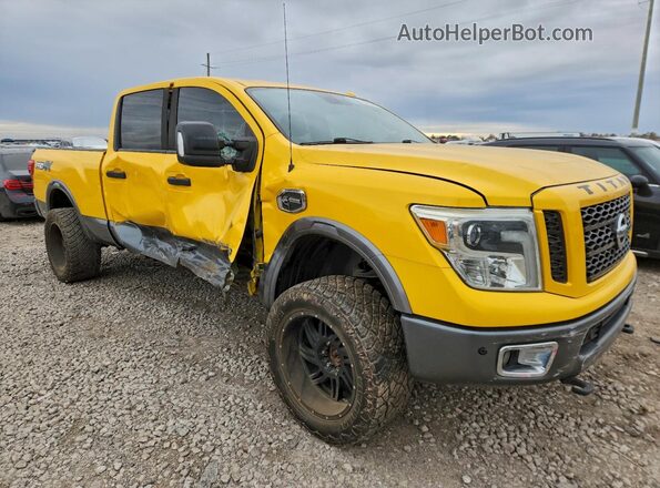 1N6BA1F47GN509342 2016 NISSAN TITAN Желтый Передняя правая четверть