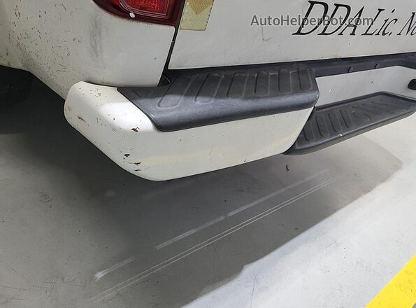 1N6BD0CT5HN731618 2017 NISSAN FRONTIER White Przód prawy