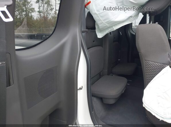 1N6ED0CF8MN707699 2021 NISSAN FRONTIER White VIN კოდის სტიკერის ხედი