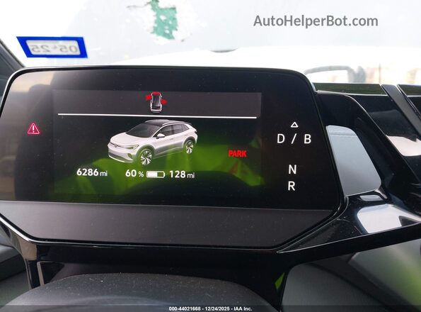 1V2BMPE86RC012605 2024 VOLKSWAGEN ID.4 Gray Widok tylnych siedzeń