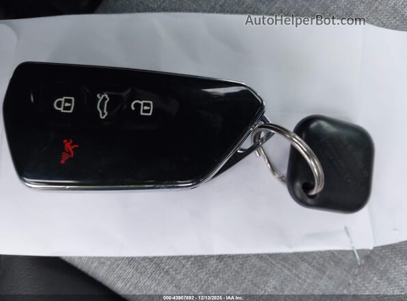 1V2DSPE87SC014559 2025 VOLKSWAGEN ID.4 Серый Вид панели приборов