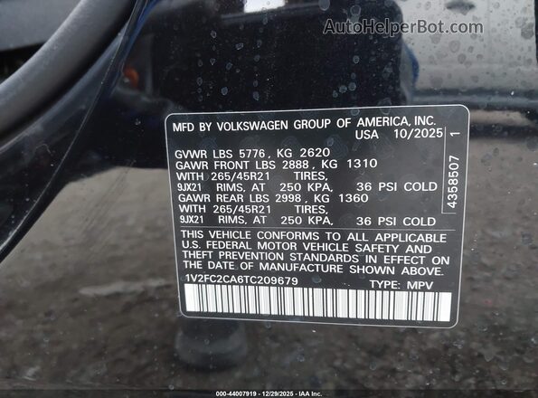 1V2FC2CA6TC209679 2026 VOLKSWAGEN ATLAS Черный Вид подкапотного пространства