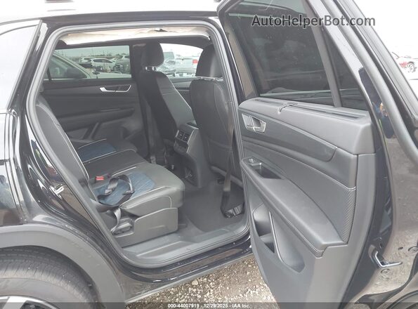 1V2FC2CA6TC209679 2026 VOLKSWAGEN ATLAS Черный Вид наклейки с VIN-кодом