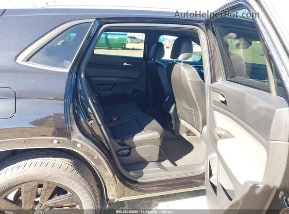 1V2HE2CA2PC219005 2023 VOLKSWAGEN ATLAS Черный Вид наклейки с VIN-кодом