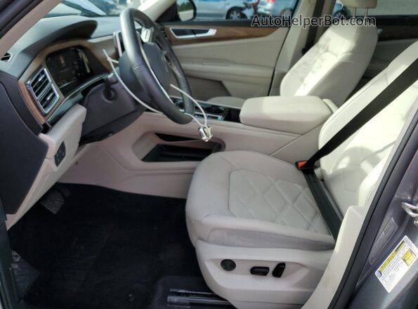 1V2JR2CA9SC548749 2025 VOLKSWAGEN ATLAS Charcoal Вид салону спереду