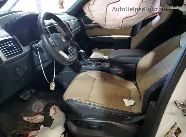 1V2SC2CA6PC207306 2023 VOLKSWAGEN ATLAS White წინა სალონის ხედი
