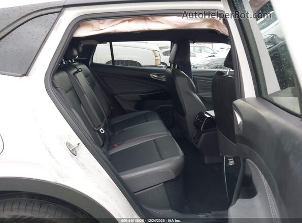 1V2VMPE80PC050809 2023 VOLKSWAGEN ID.4 White Vista de la etiqueta del VIN