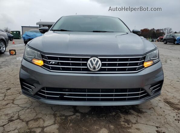 1VWDT7A39HC046668 2017 VOLKSWAGEN PASSAT Gray Widok z przodu