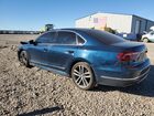 2019 Volkswagen Passat Se R-line Бирюзовый vin: 1VWMA7A37KC009602
