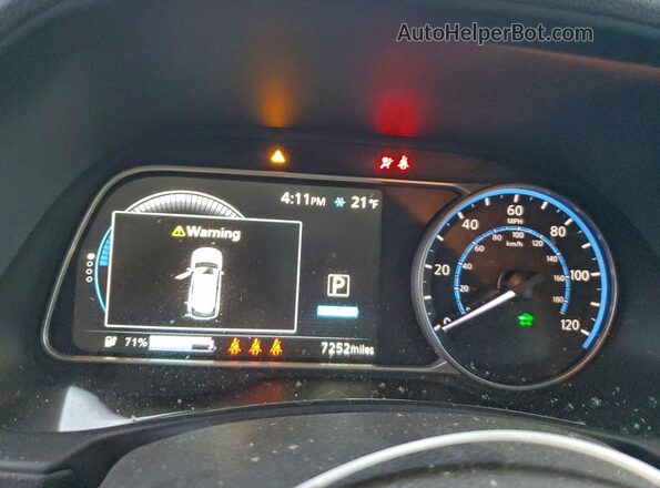 1N4CZ1CV7RC552581 2024 NISSAN LEAF Синий Вид задних сидений