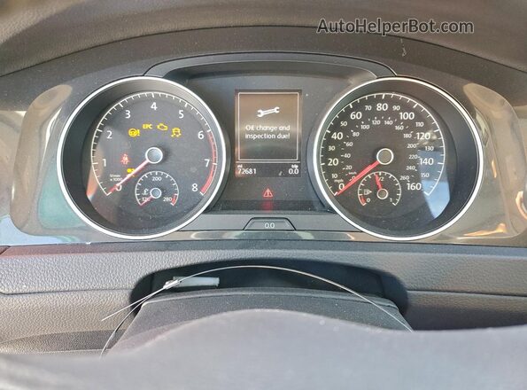 3VWD17AU5JM768013 2018 VOLKSWAGEN GOLF Серебряный Вид задних сидений