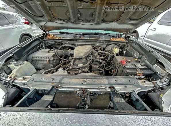 5TFRX5GN2GX051261 2016 TOYOTA TACOMA Silver Вид панелі приладів