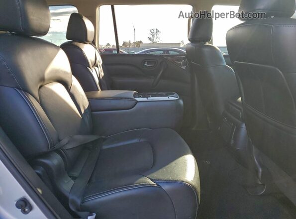 JN8AZ2AE9M9271869 2021 INFINITI QX80 Серебряный Вид подкапотного пространства