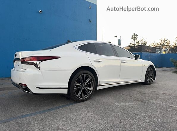 JTHC51FF5J5001048 2018 LEXUS LS Белый Вид спереди