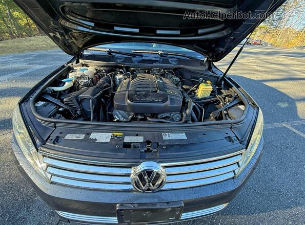 WVGEF9BP3GD005114 2016 VOLKSWAGEN TOUAREG Charcoal წინა სალონის ხედი