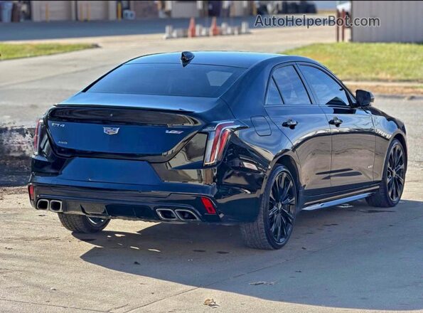 1G6DH5RL8M0143405 2021 CADILLAC CT4 Black Widok z przodu