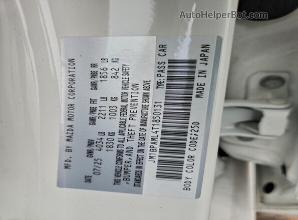 JM1BPAML4T1850131 2026 MAZDA 3 White Vista interior de 360 grados