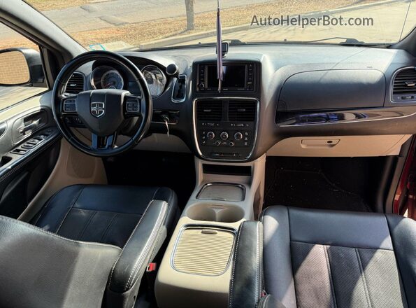 2C4RDGCG4KR635065 2019 DODGE CARAVAN Темно-бордовый Вид задних сидений