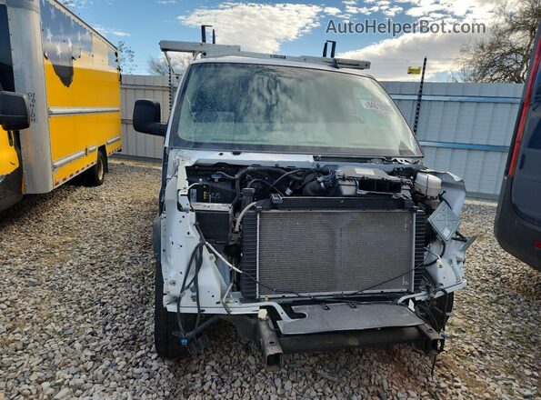 1GCWGAFP7P1101640 2023 CHEVROLET EXPRESS White Widok z tyłu