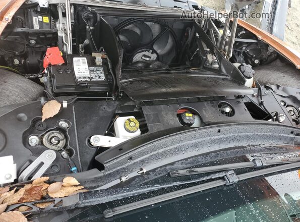 WBY2Z6C5XKVB83097 2019 BMW I8 Оранжевый Вид подкапотного пространства