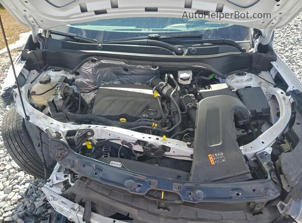 KL77LFE20RC002391 2024 CHEVROLET TRAX White Vista del compartimento del motor