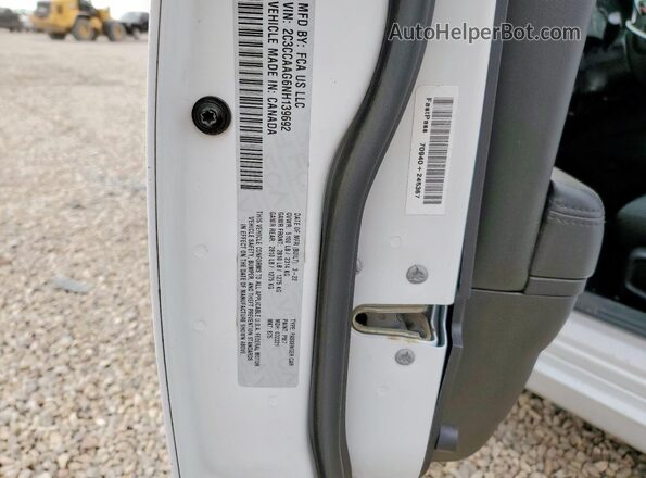 2C3CCAAG6NH139692 2022 CHRYSLER 300 Белый Вид подкапотного пространства