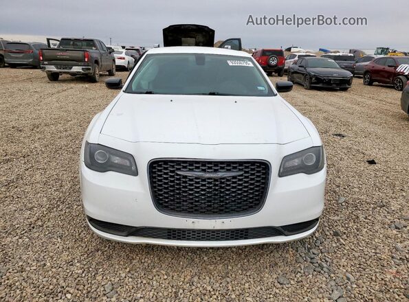 2C3CCAAG6NH139692 2022 CHRYSLER 300 Белый Вид спереди