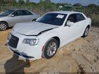 2020 Chrysler 300 Touring Белый vin: 2C3CCAAG7LH150813