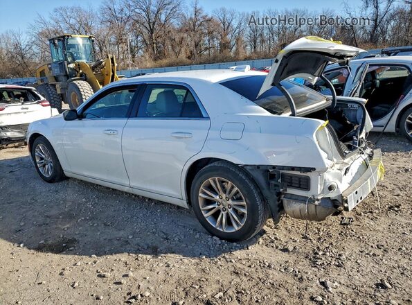 2C3CCAAG9JH192588 2018 CHRYSLER 300 Белый Задняя левая четверть