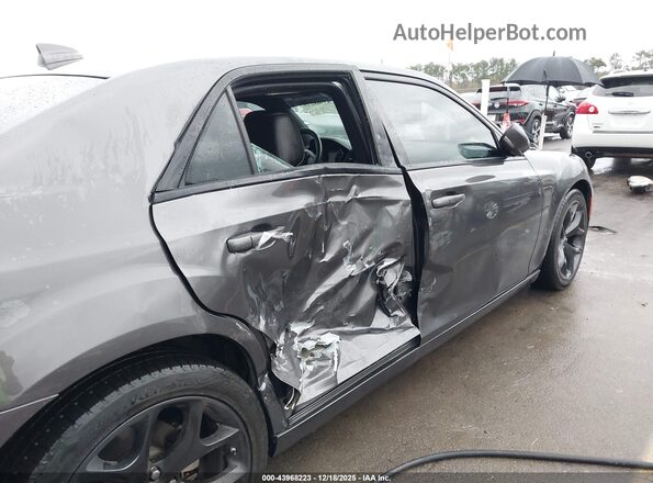 2C3CCABG6PH620396 2023 CHRYSLER 300 Gray Դիմացի տեսք