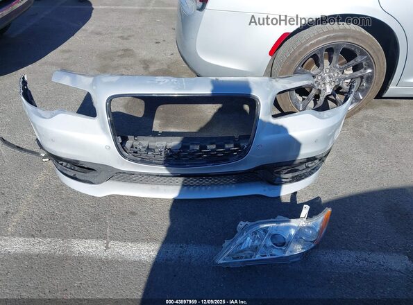 2C3CCABT3NH116270 2022 CHRYSLER 300 Silver Instrument cluster view