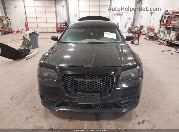 2C3CCASG7PH662088 2023 CHRYSLER 300 Black Widok wnętrza z tyłu