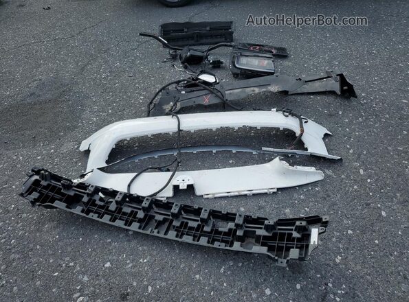 2C3CDBCK7SR543093 2025 DODGE CHARGER Белый Вид подкапотного пространства