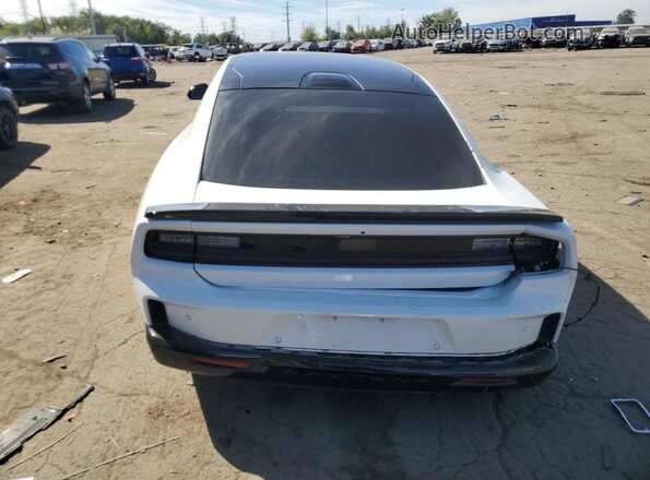 2C3CDBDK8RR200785 2024 DODGE CHARGER Белый Вид сзади