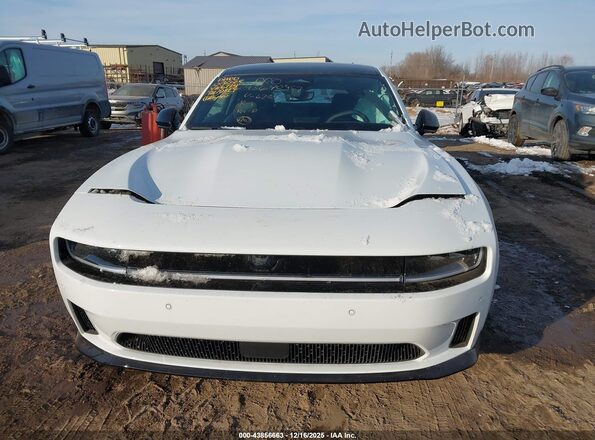 2C3CDBDK9RR206224 2024 DODGE CHARGER Белый Вид щитка приборов