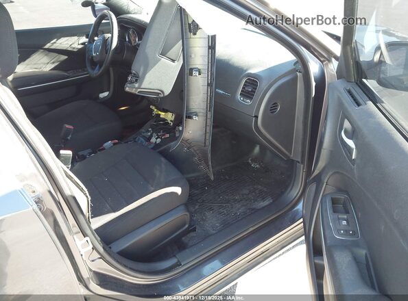 2C3CDXAT6PH588578 2023 DODGE CHARGER Gray Widok wnętrza z przodu