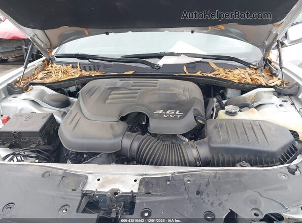 2C3CDXBG5NH202747 2022 DODGE CHARGER Серебряный Вид сзади