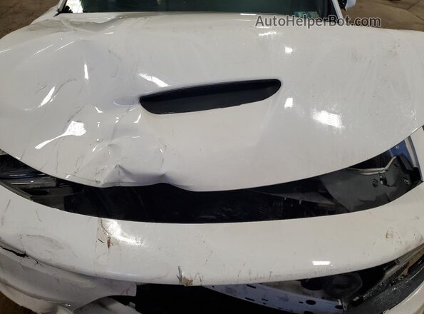 2C3CDXHG4LH155277 2020 DODGE CHARGER White Вид задньої частини салону