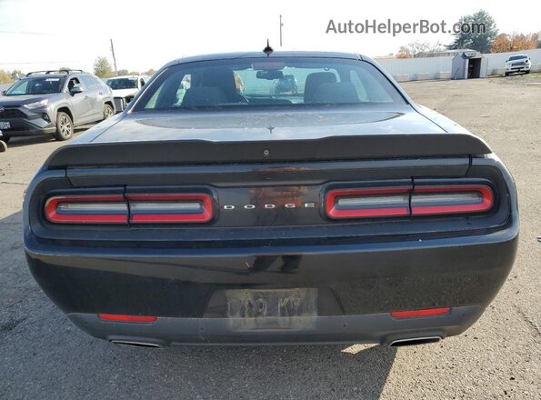 2C3CDZAG4JH112142 2018 DODGE CHALLENGER Черный Вид сзади