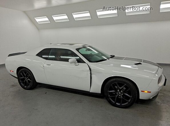 2C3CDZAG7LH161595 2020 DODGE CHALLENGER Белый Передняя правая четверть