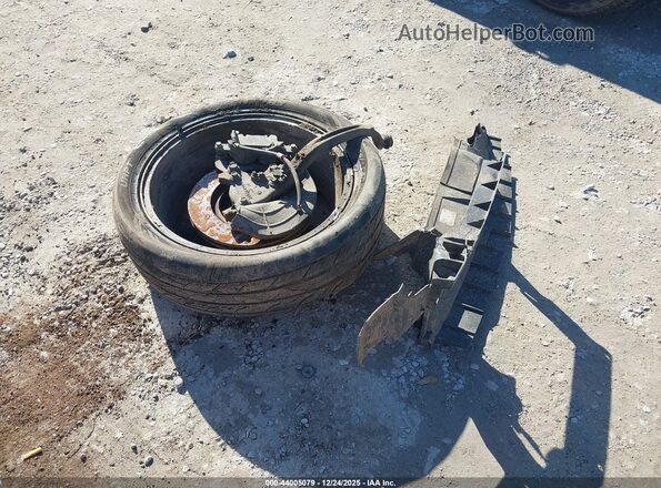 2C3CDZBT7GH138285 2016 DODGE CHALLENGER Черный Вид щитка приборов