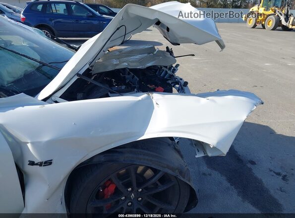 2C3CDZBT9PH521791 2023 DODGE CHALLENGER Белый Вид спереди