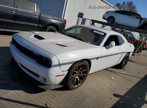 2C3CDZC93HH553995 2017 DODGE CHALLENGER Белый Передняя левая четверть