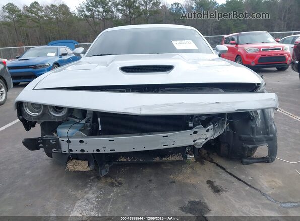 2C3CDZFJ1PH566409 2023 DODGE CHALLENGER Серебряный Вид спереди