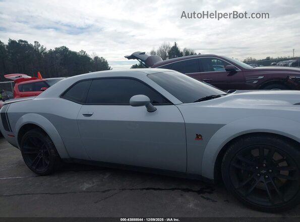 2C3CDZFJ1PH566409 2023 DODGE CHALLENGER Серебряный Панорамный вид салона 360°